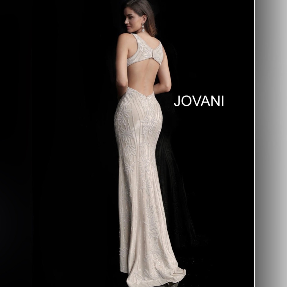 JOVANI 66965 black embellished gown size 2 - Picture 11 of 13